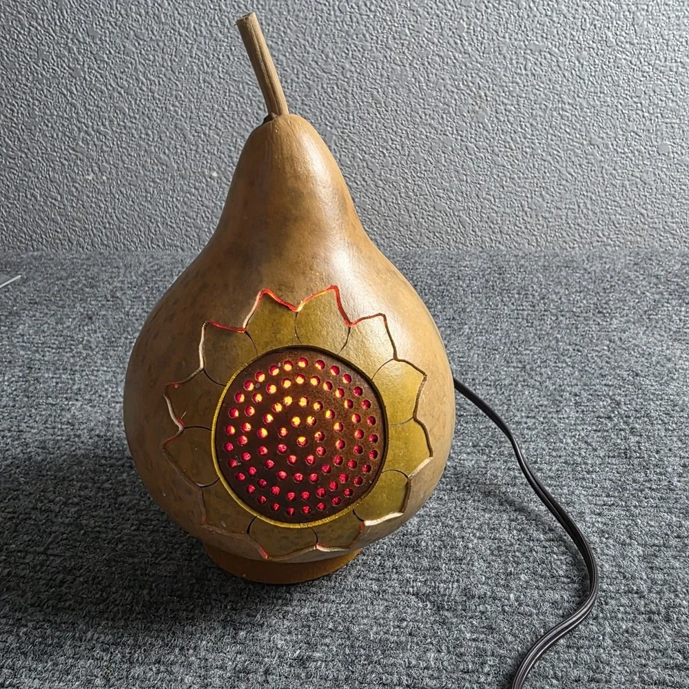 Meadowbrooke Gourds Handcrafted Lighted Gourd Sunflower Folk Art‎ Lamp